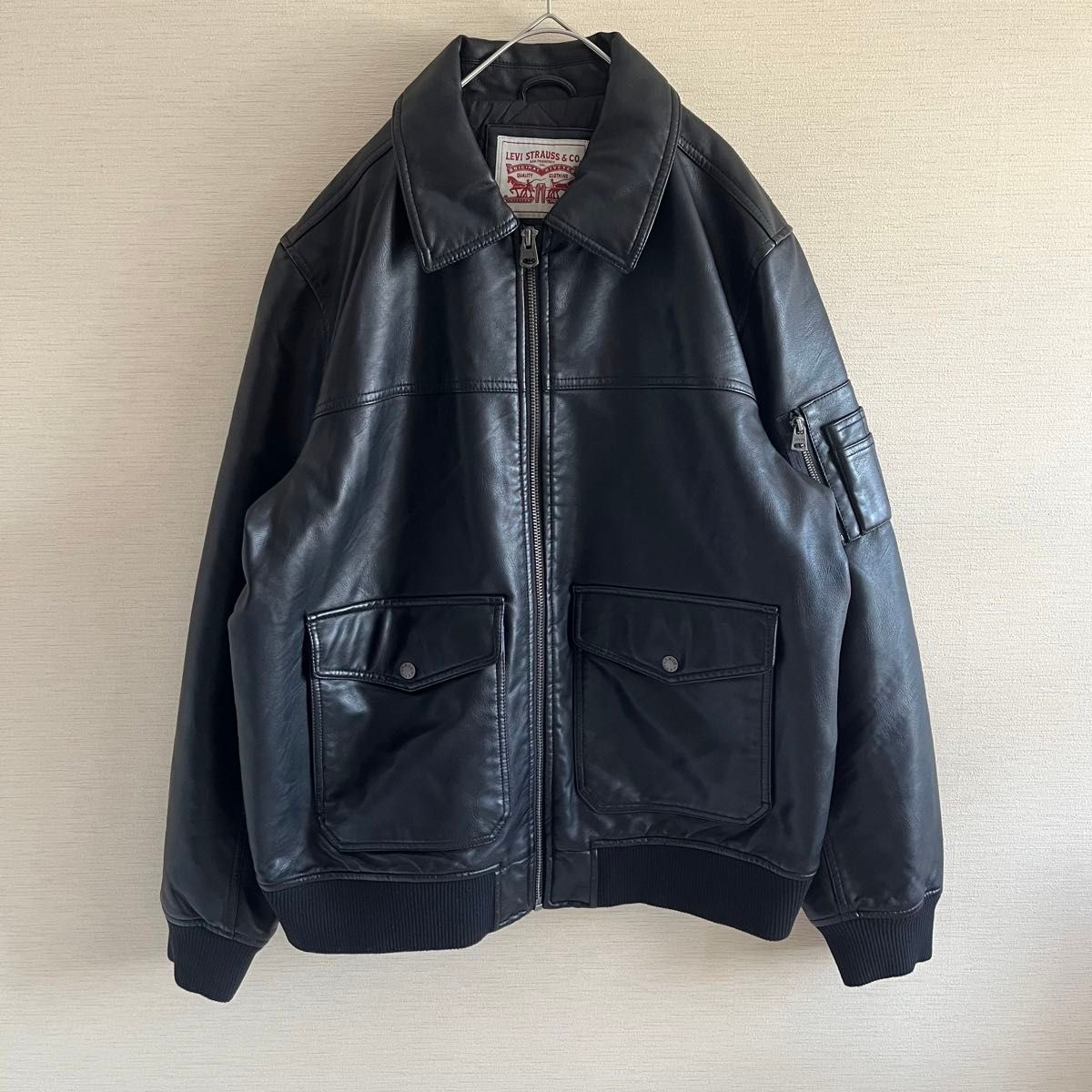 Levi's リーバイス レザージャケット キルティング A-2 ブラック Levi's リーバイス レザージャケット キルティング A-2 ブラック