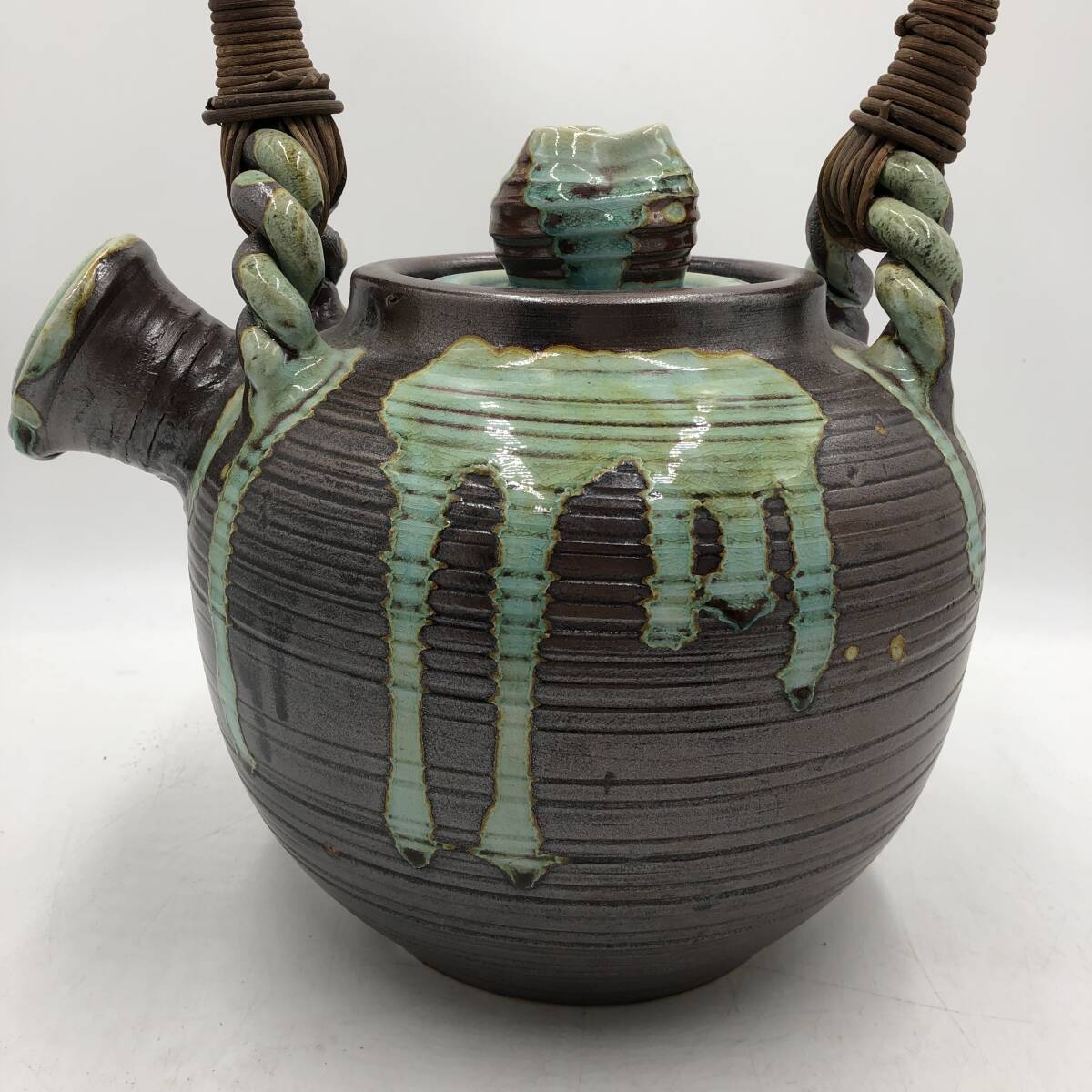 [ beautiful goods ]* Shigaraki .* extra-large small teapot large tea bin earthenware teapot ornament interior decoration thing body : height 25.× width 30.× depth 26.