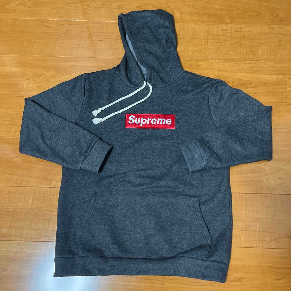 Supreme パーカー