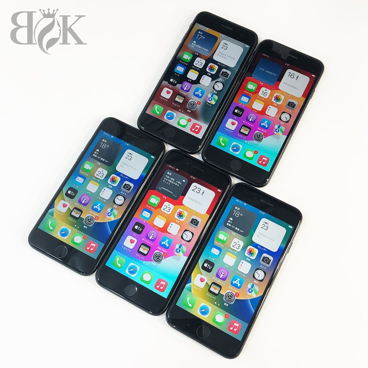 Apple iPhoneSE 第二世代 5台セット ブラック 64GB AU ○判定 初期化済み 通電確認 ジャンク扱い アップル 4 ∴の画像1