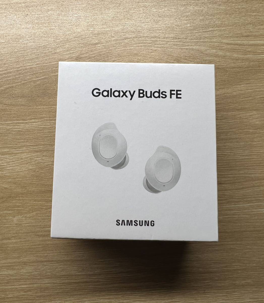 ◎未使用品 Galaxy Buds FE ギャラクシー バッズ SM-R400N FE SAMSUNG ホワイト 未開封 の画像1