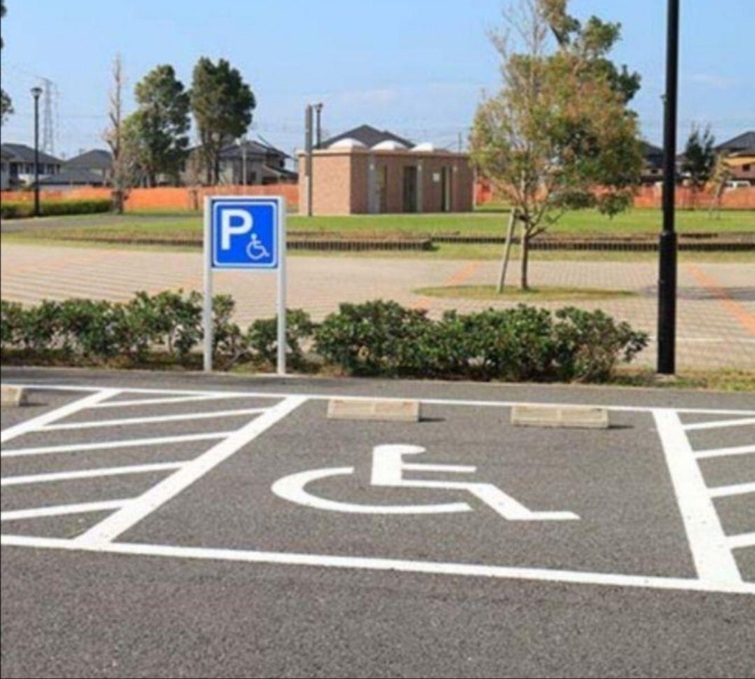 普通郵便　【2枚】 駐車場許可証 おもいやり駐車　パーキングパーミット 障害者 駐車スペース　おもいやり駐車スペース 車椅子 妊婦 駐車場_画像4