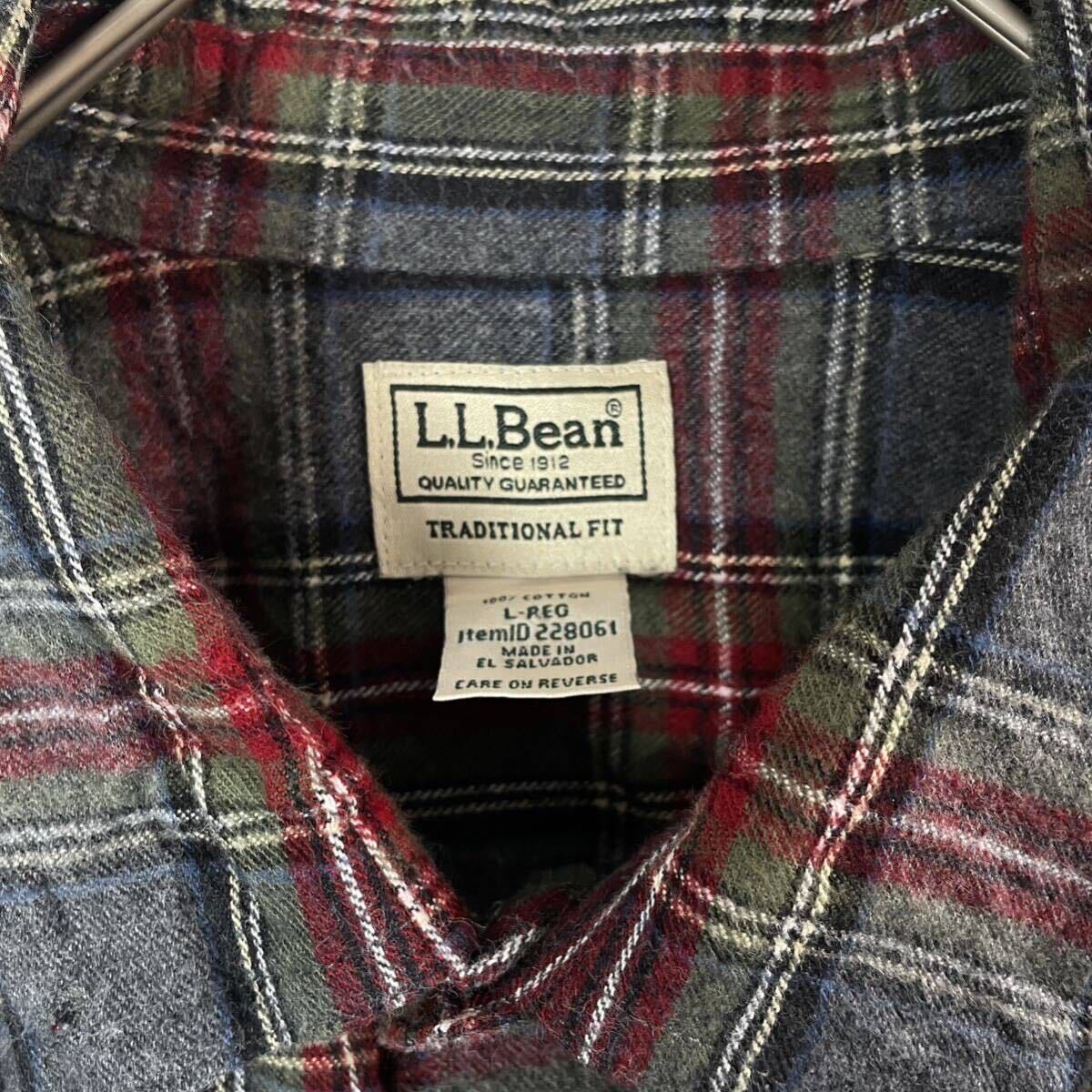 L.L.Bean 長袖チェックシャツ 古着 L-Rサイズ コットン グレーの画像3