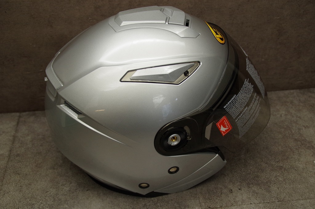 未使用 VOID ヘルメット T-396 XXLサイズ(63-64ｃｍ) LIGHT SILVER ２ 全排気量対応 シールド固定用キャップ両方欠の画像5