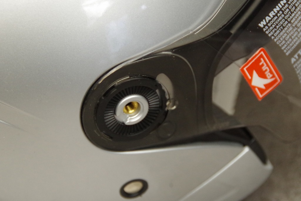 未使用 VOID ヘルメット T-396 XXLサイズ(63-64ｃｍ) LIGHT SILVER ２ 全排気量対応 シールド固定用キャップ両方欠の画像4