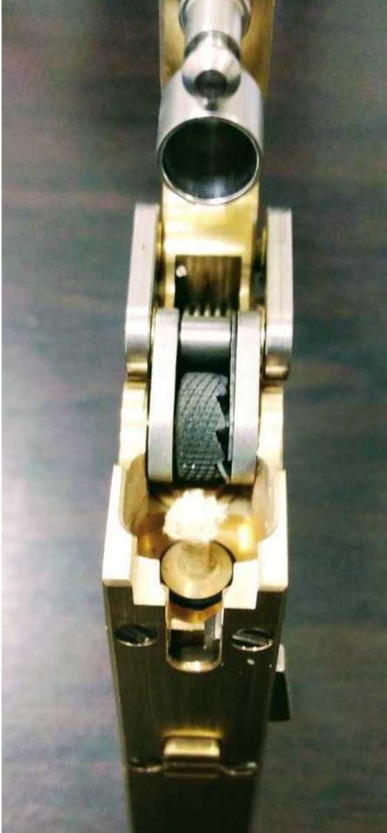 新発売！ 真鍮ハンドメイド 機械式スライド着火 重量感オイルライター 安全ロック付き 最高傑作 世界中で大人気 新品 国内発送の画像7