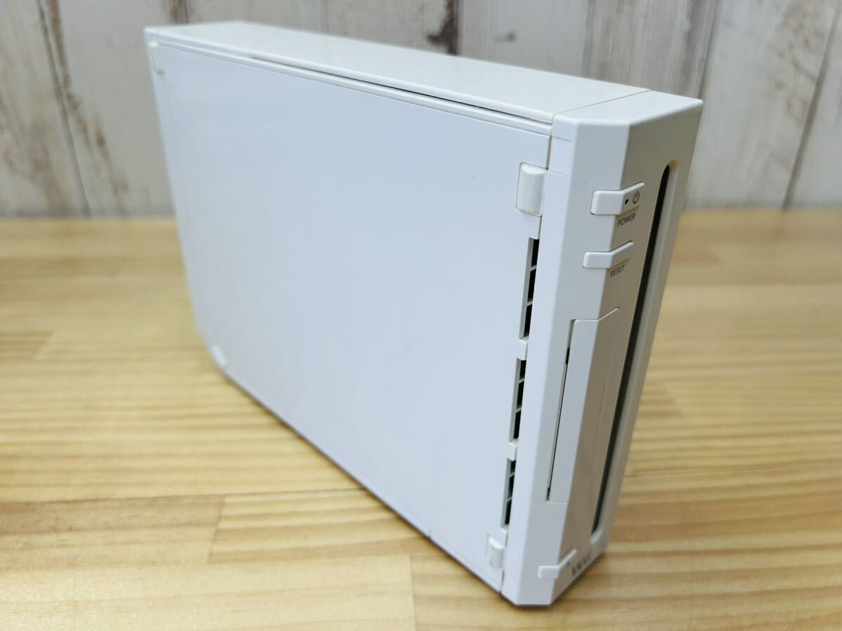 * Nintendo nintendo Nintendo Wii body RVL-001 moveable goods white white SA-0412g80 *