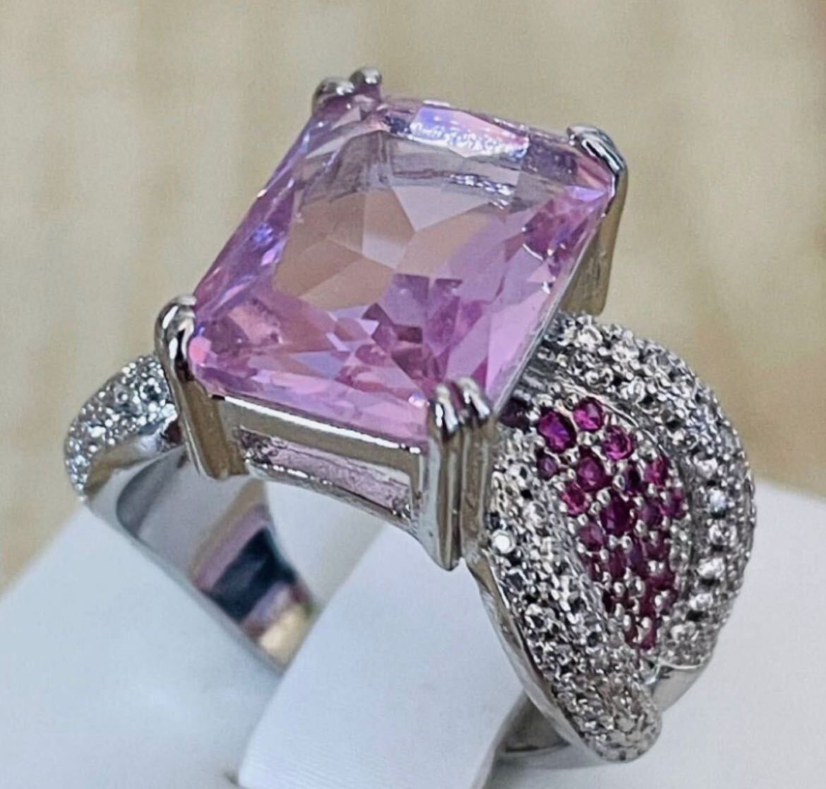 * anonymity delivery * free shipping * pink diamond? Showa era ring Vintage ring antique 11.5 number 