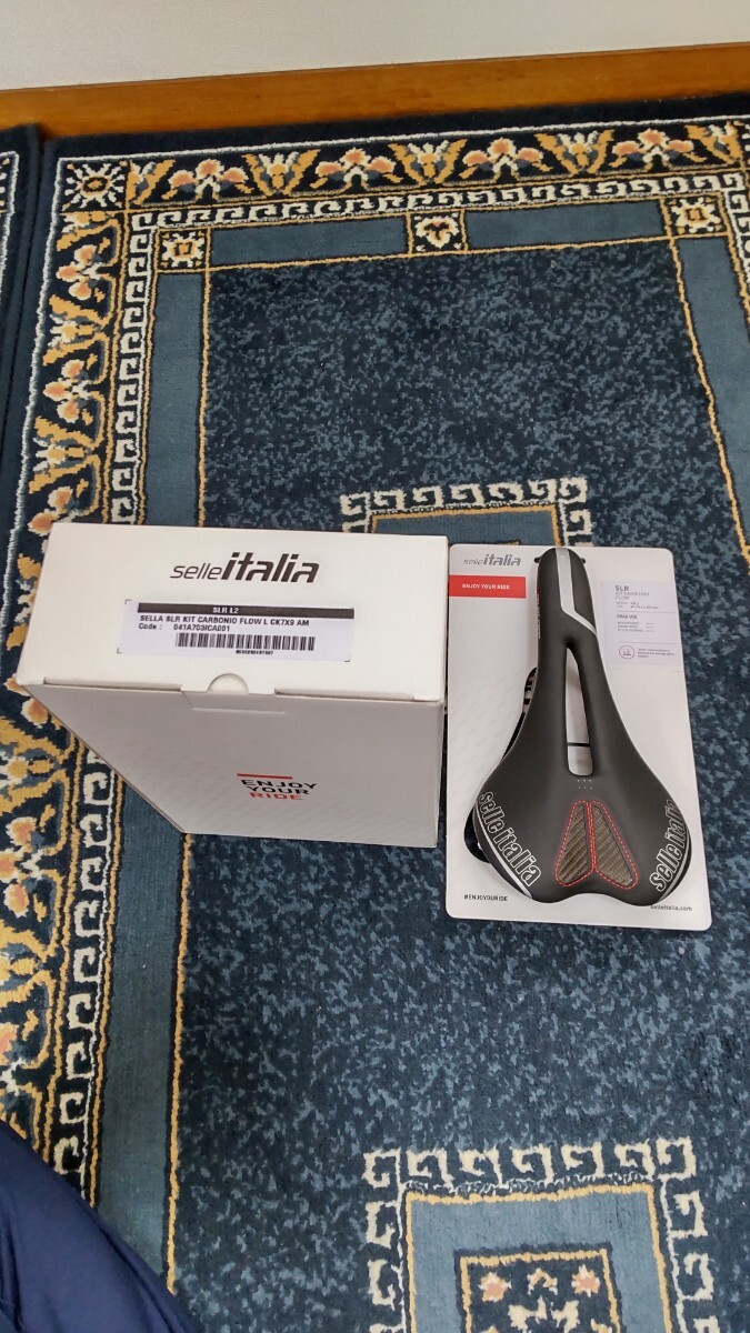 Selle Italia SLR Kit Carbonio Flow black new goods 