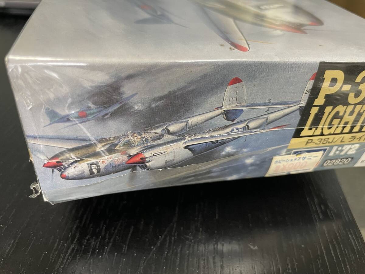 世高μ4【未開封 プラモデル 】Hasegawa P-38J/L LIGHTNING アメリカ陸軍 戦闘機 ライトニング 1/72スケールの画像5