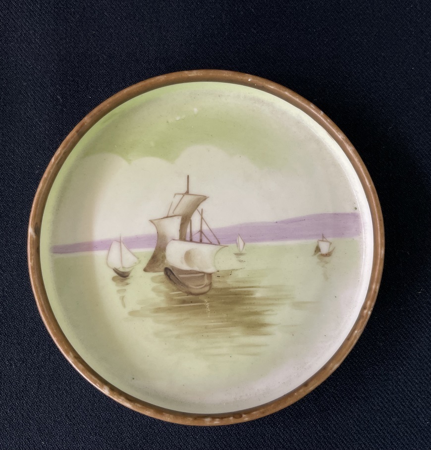 西高μN4【1910-1911年頃の品 オールド ノリタケ 】手描き 小皿 Noritake 船 景色 Mマークの画像1