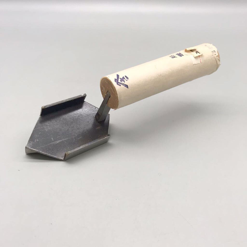 [ unused ] plasterer kote. trowel yamasa mountain .15mm tool plasterer tool concrete kote worker tool large .. 9 . large triangle an earth floor tool recommendation 