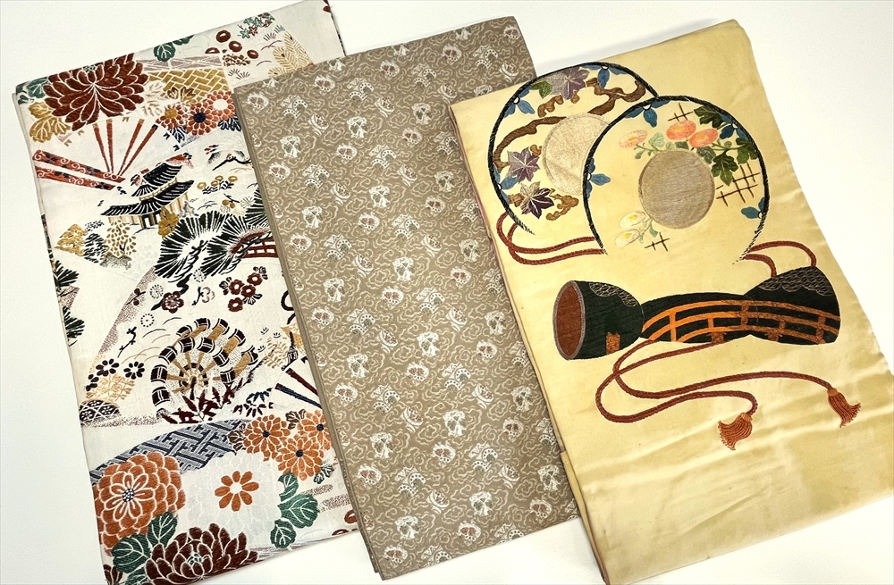 花とら●アンティーク帯　3本まとめて　丸帯　本袋帯　名古屋帯　扇　陶片　鼓　笙　和楽器　刺繍　リメイク　素材　　240401_画像1