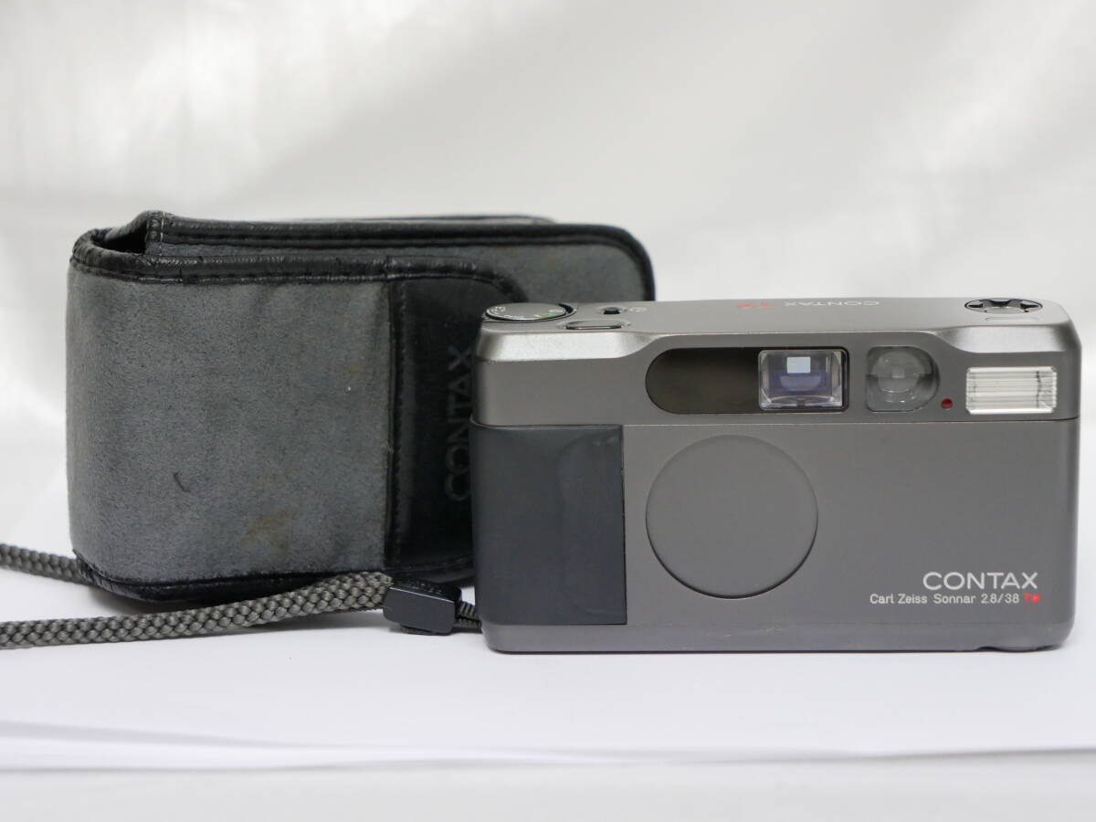 #7350 Contax T2 チタンブラック Sonnar 38mm F2.8 コンタックス コンパクトフィルムカメラ_画像1