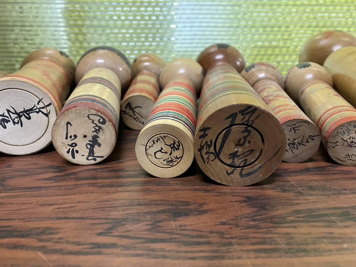 Kokeshi Doll lots of 13 dolls こけし 伝統こけし 13本 在銘 銘有 人形 日本人形 置飾り 工芸品 民芸品 伝統工芸 まとめて D669T_画像5