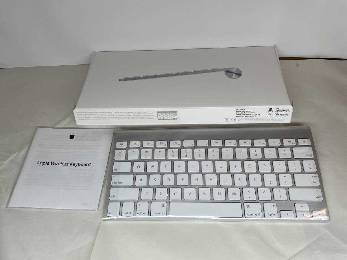 Apple Wireless Keyboard （US） MC184LL/B A1314 中古の画像1