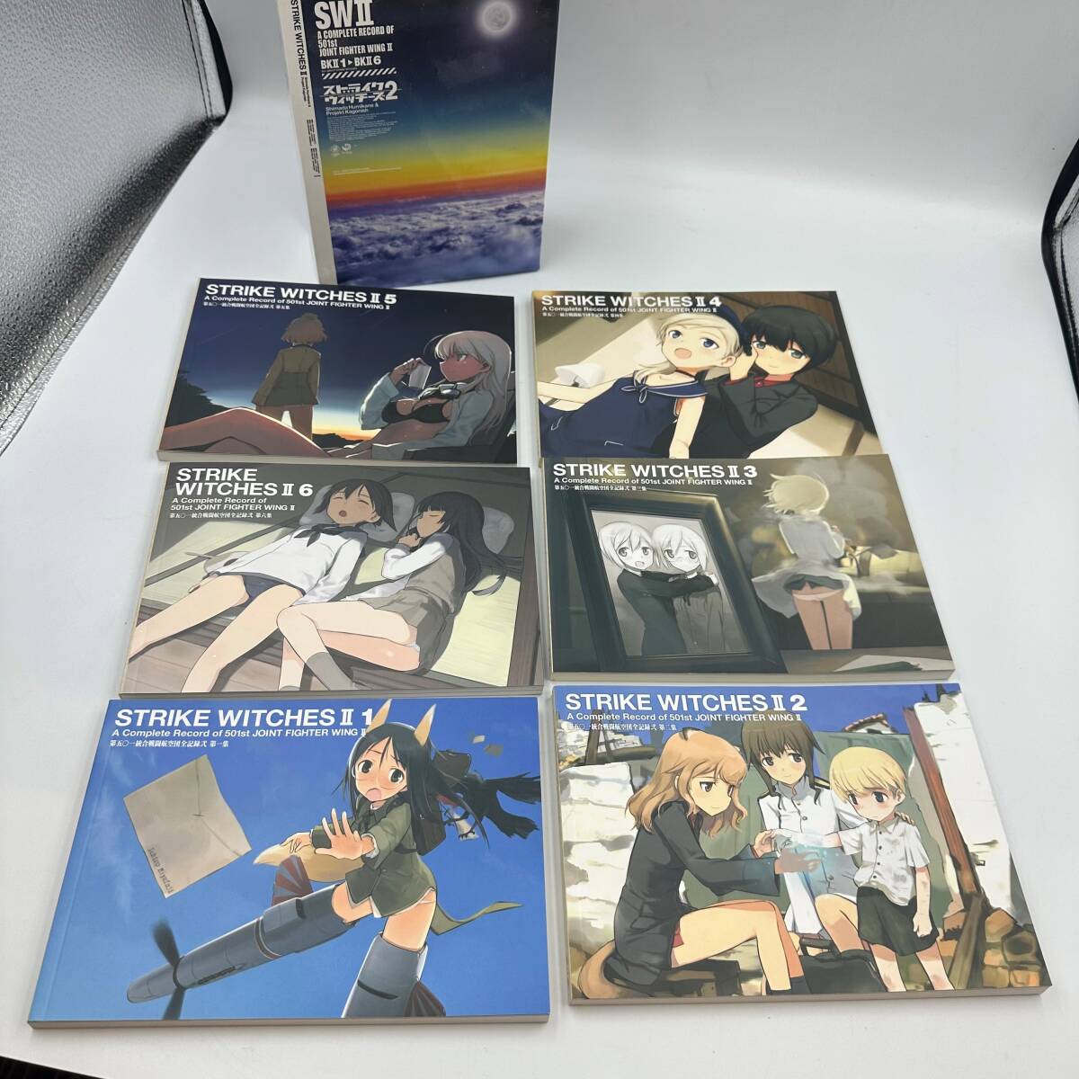 Blu-rayBOX CD-BOX Strike Witches STRIKE*WITCHES Япония аниме Kadokawa Shoten -тактный хлеб -тактный . женщина механизм девушка . пустой военная история б/у текущее состояние товар E443