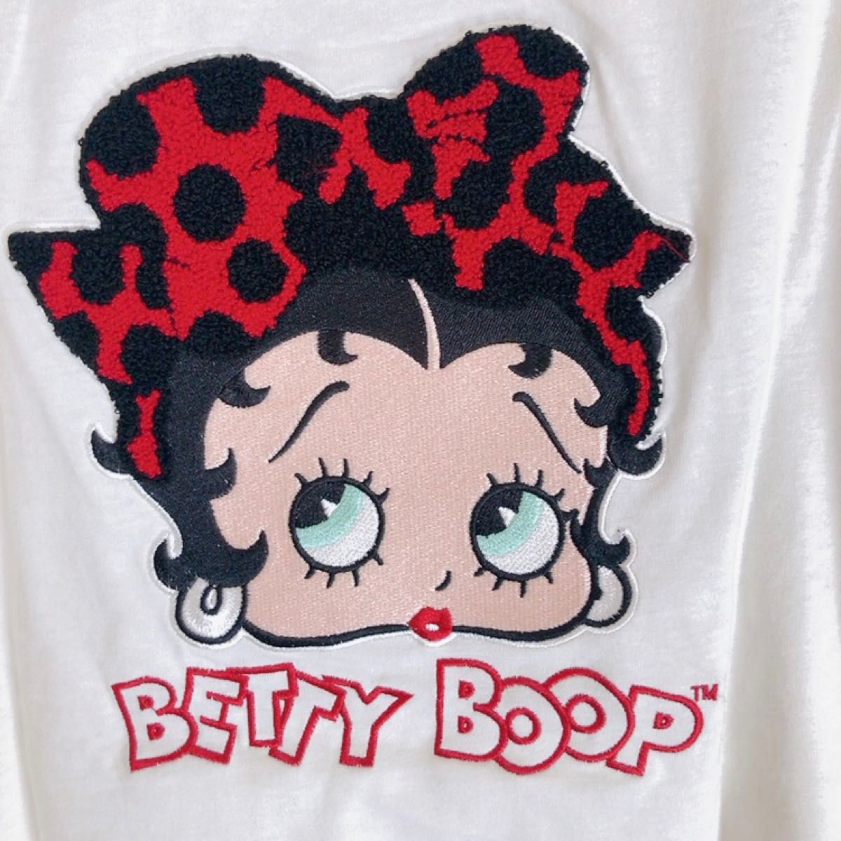 ① BettyBoop ベティ　ベティちゃん　半袖　tシャツ レディース　サガラ　刺繍　　かわいい　