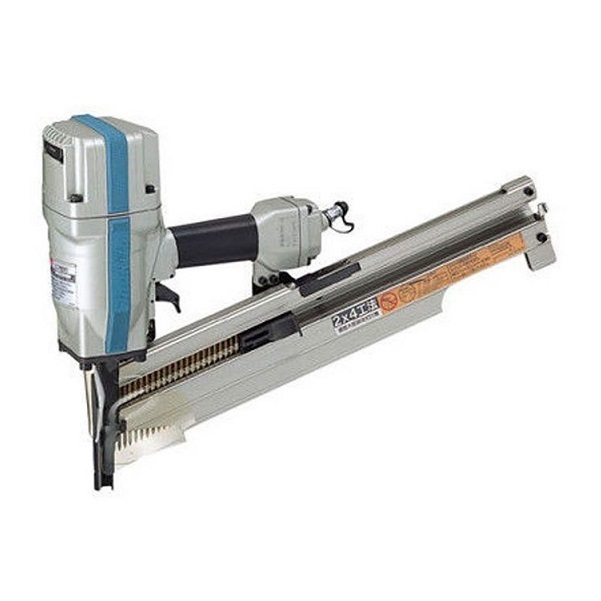①新品 送料無料 マキタ AN921 90mm 常圧エア釘打機 ステイック釘専用 強力パワ-で2x4の斜め打ちも快適 新品