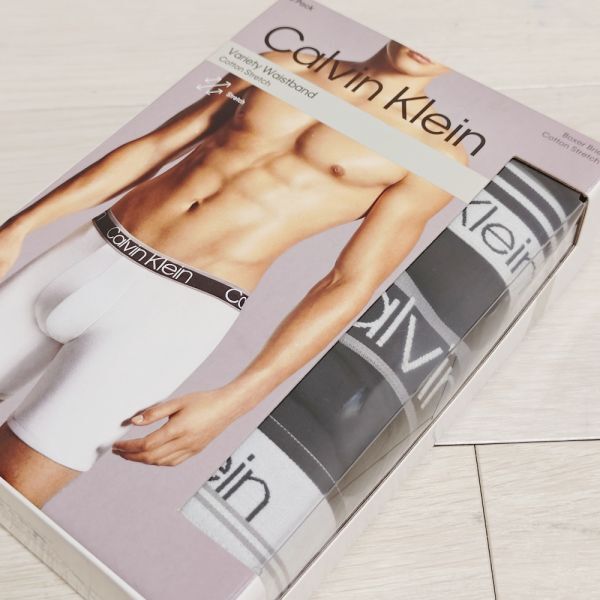 新品 カルバンクライン Calvin Klein ボクサーパンツ 3枚セット 黒３種類 Sサイズ Y018_画像3