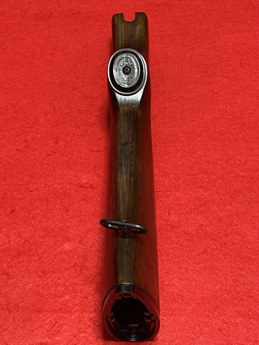 マルゼン レミントン M1100 M870 共通の 木製ストック 純正品です ストック用のネジ 付属させて頂きますの画像9