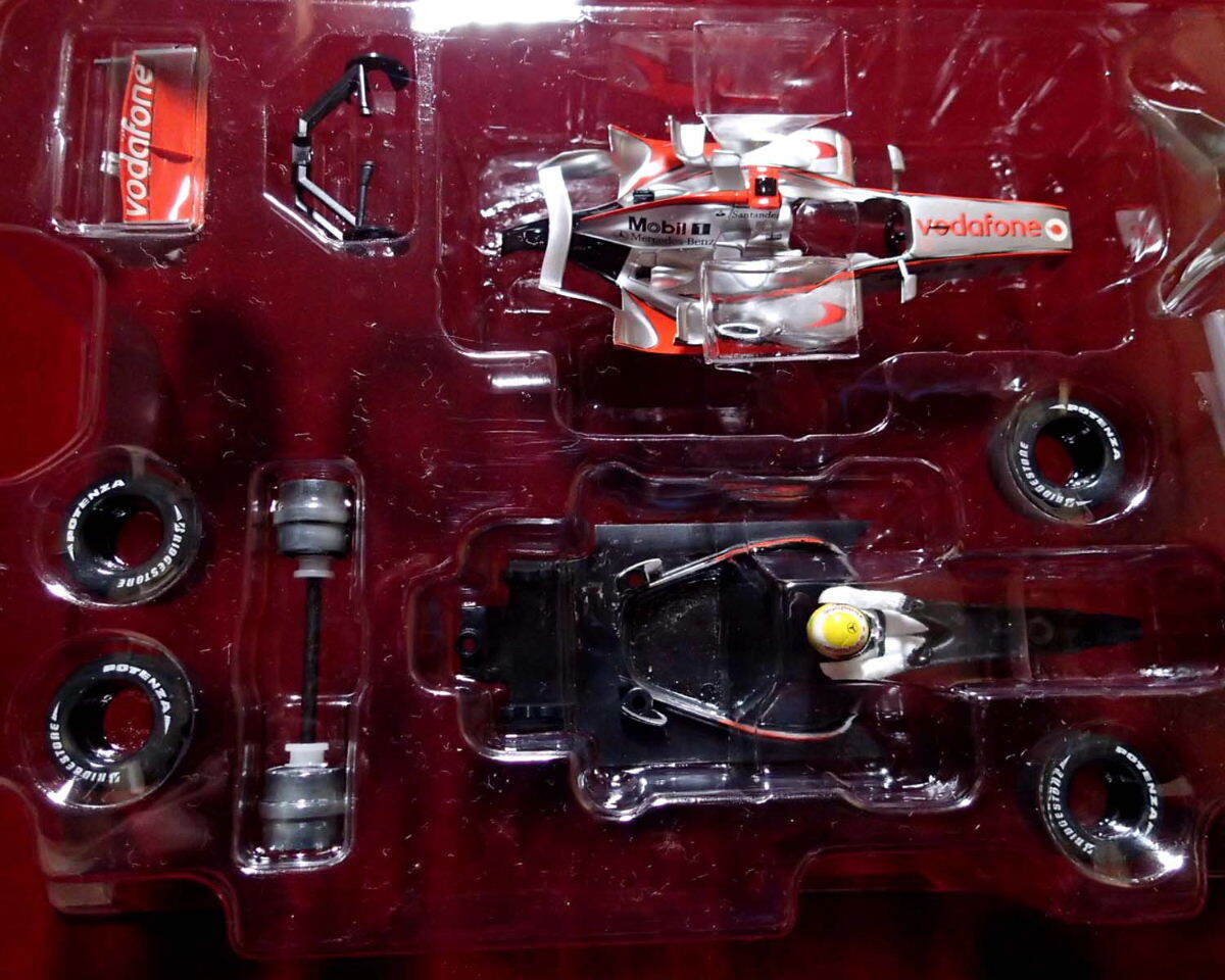 ★エアフィックス(A50008) 1/32 VODAFONE McLAREN MERCEDES /ハミルトン(ドライバー)付(定形外350円他)_画像8