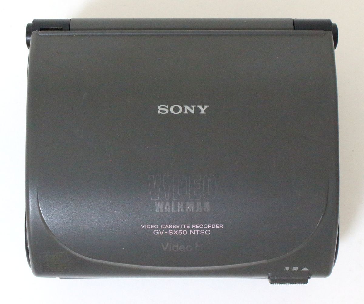 ☆ SONY ビデオカセットレコーダー Video8 ビデオウォークマン GV-SX50 【再生OK/ジャンク】 ☆AHB08383 1994年製の画像2