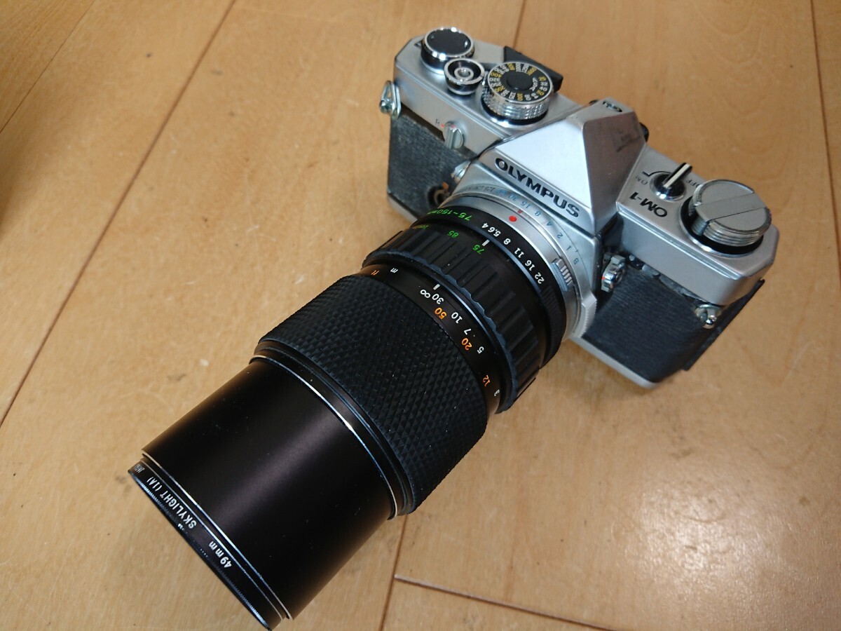 OM1 2台 OM10 2台 50mm F1.4 75-150mm 2本 28-200mm カメラ4台 レンズ4本 ストロボ ジャンク  オリンパス OLYMPUSの画像8