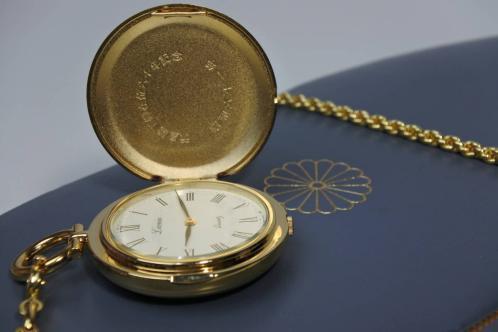 値引きする 皇室特別発行品 天皇陛下御在位６０年奉祝記念七宝懐中時計