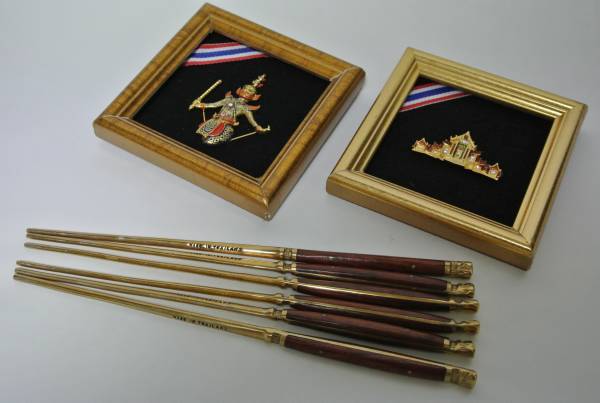 アンティーク タイ王国国王陛下在位60周年記念 極珍品