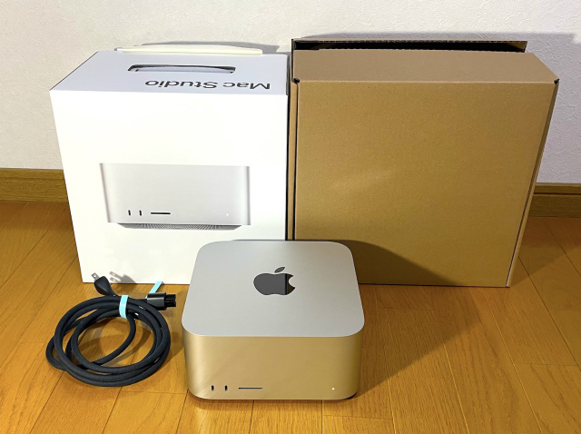 [美品・送料無料] Apple Mac Studio(M1 MAX) 10コアCPU/24コアGPU/32GBメモリ/512GB　SSD/ MJMV3J/A オマケ付き_化粧箱もあります