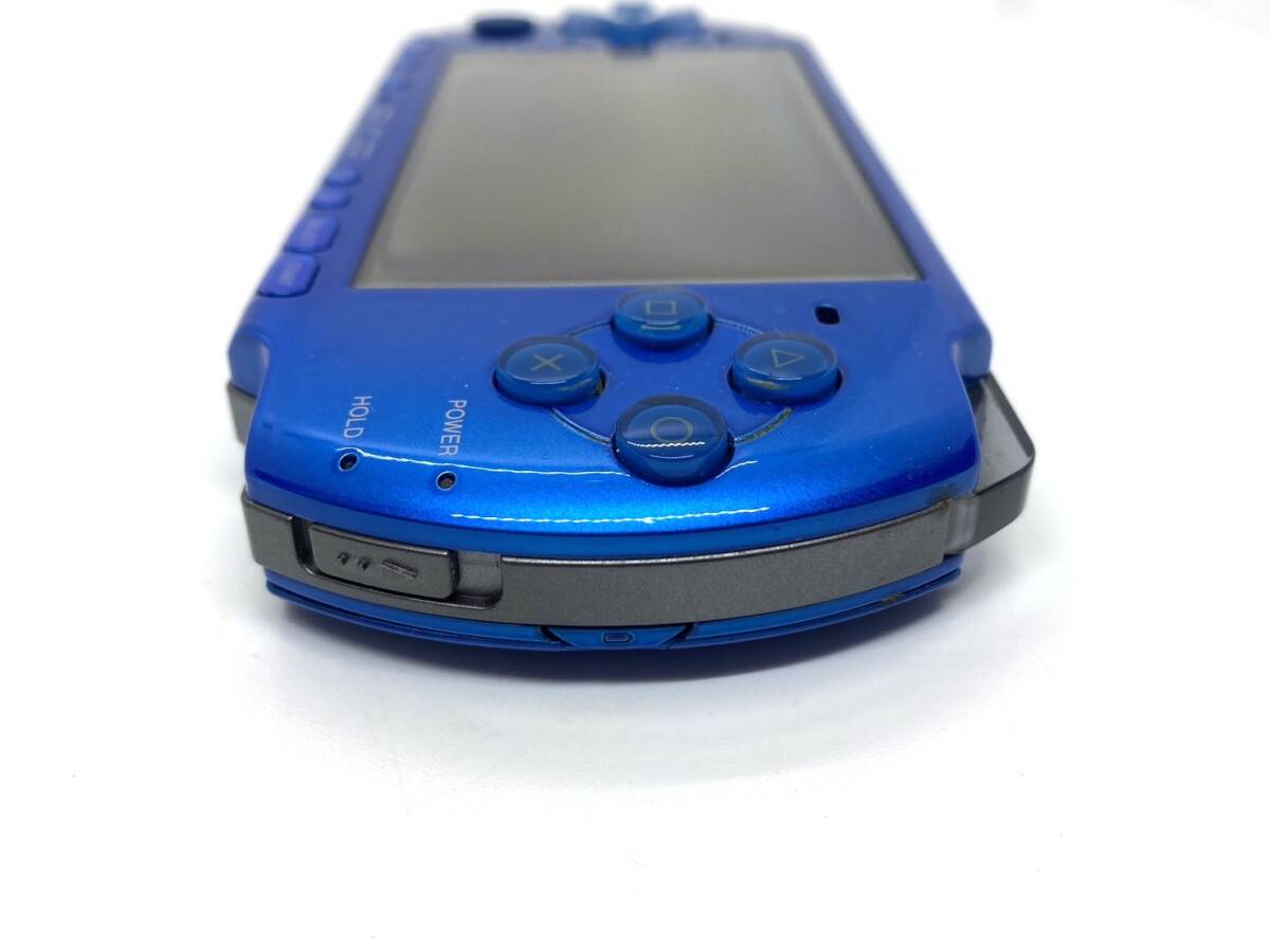 11609★ ソニー SONY PSP プレーステーションポータブル ジャンク ブルー 青 現状品 PSP-3000 本体 箱 アダプタ付き 電源入りませんの画像2