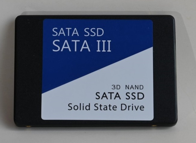 ＊Blue SSD (500GB)*新品*未開封 希望があれば、 フォーマットしますの画像1