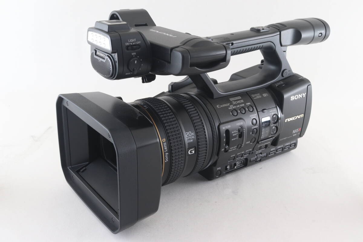 【0×10!!】Sony ソニー NXCAM HXR-NX5R 業務用ビデオカメラ 箱付き 未使用品多数 付属品多数の画像1