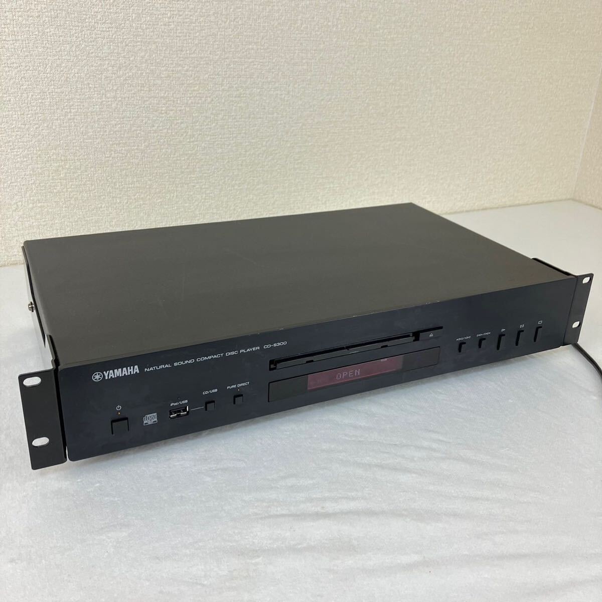 YAMAHA ヤマハ NATURAL SOUND COMPACT DISC PLAYER CD-S300 CDプレーヤー_画像1