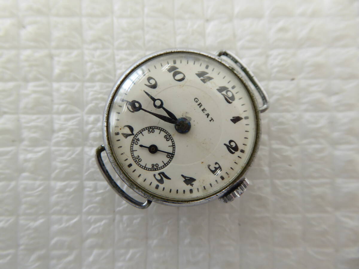 GREAT grate hand winding wristwatch FINE NICKEL body only small second antique Vintage non-standard-sized mail nationwide equal 140 jpy D2-A