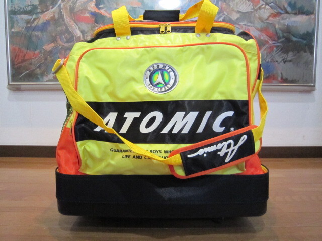 軽量 ジャンボ ボード スキーバッグ キャスター付 ATOMIC 軽量 ジャンボ ボード スキーバッグ キャスター付 ATOMIC