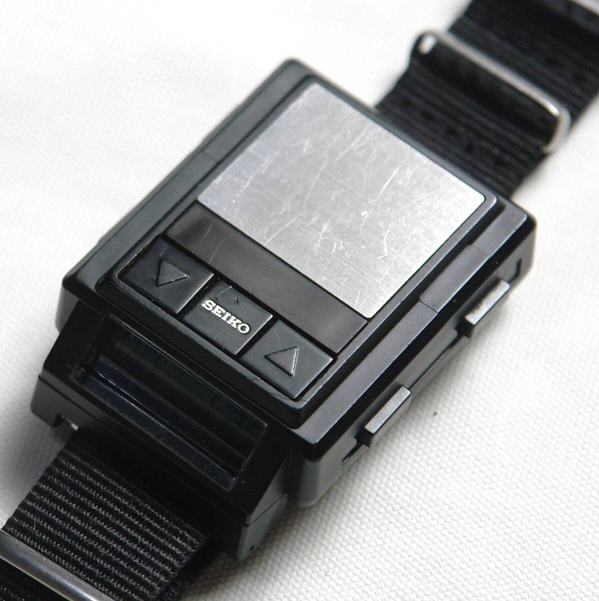 希少SEIKO セイコー フリクエンシー 小室哲哉 B010-4000 希少SEIKO セイコー フリクエンシー 小室哲哉 B010-4000