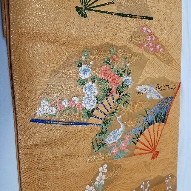 【桐輪】美品｛正絹*西陣織*袋帯｝*赤み黄色地*扇面の中に花鳥文様*六通柄*№2431653_画像5