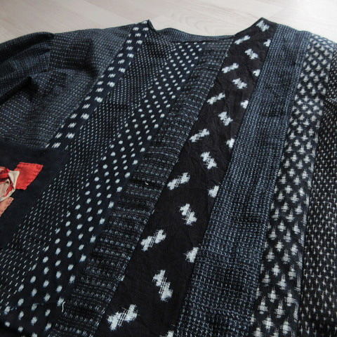 saya handmade old cloth Indigo dyeing tree cotton .. blouse / paper raw * snow ..* mosquito ./. flower dyeing / kimono remake / Showa Retro / Vintage / antique / hand made 