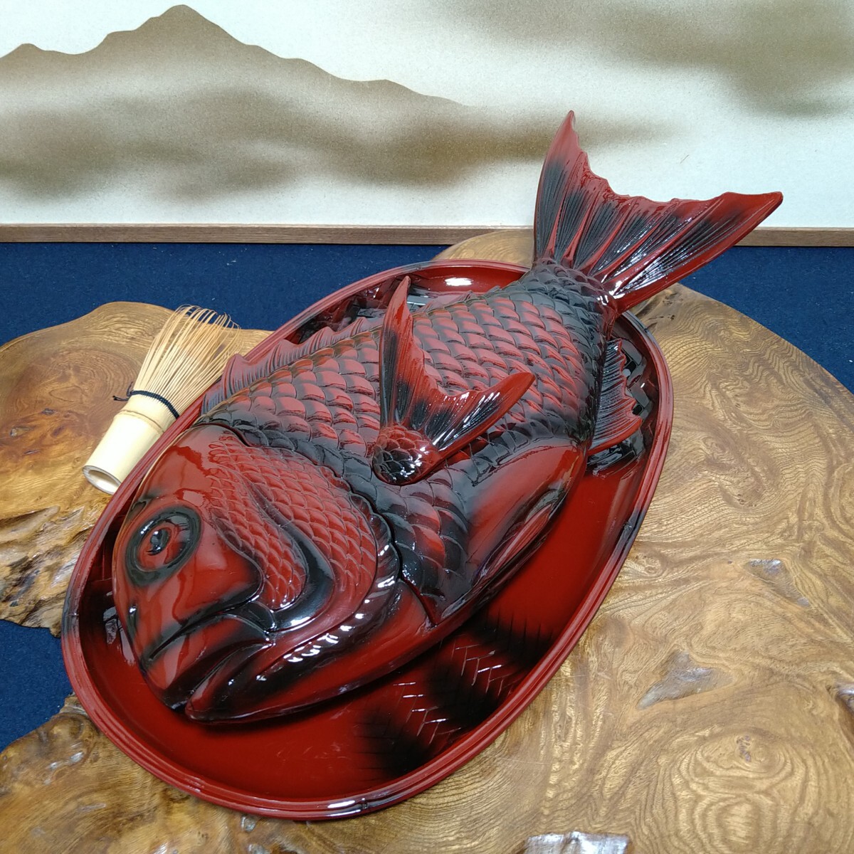 AC62 鯛型 菓子器 盛皿付 木製漆器 細密細工 漆芸 艶々 専用紙箱 茶道具 煎茶道具の画像3