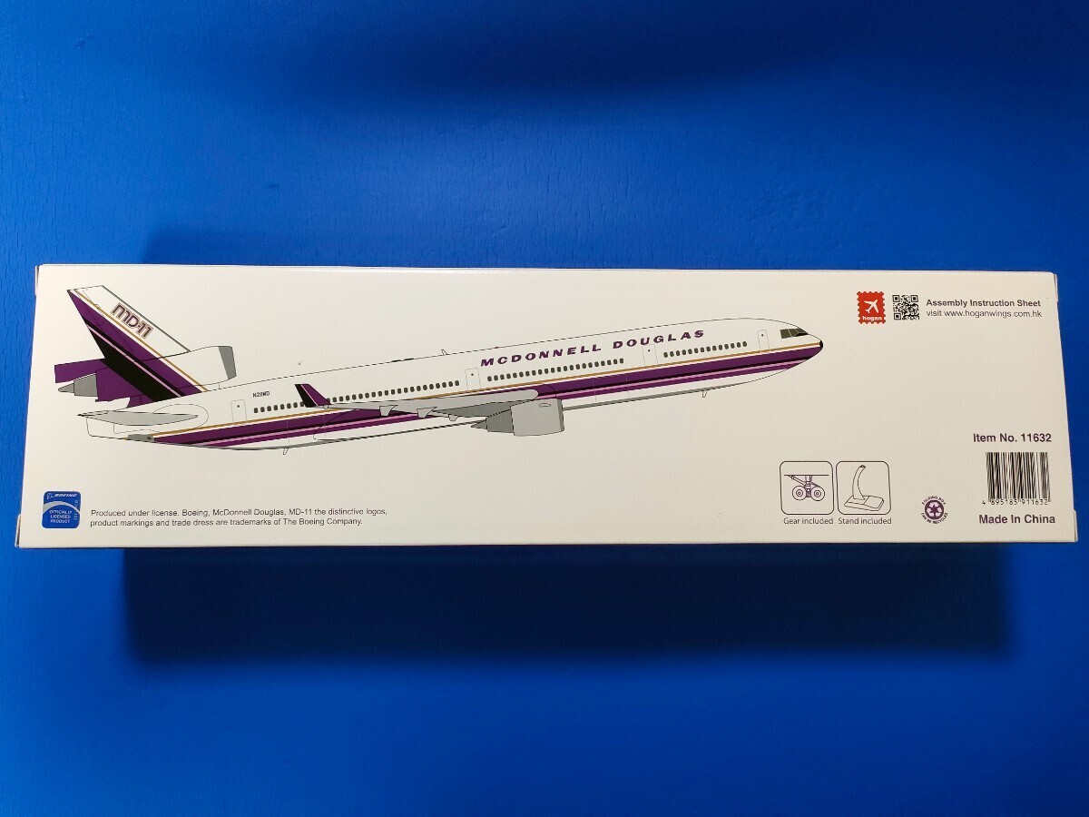  MD-11 マクドネル ダグラス デモカラー ホーガンウイングス 1/200 ランディングギアスタンド付属の画像2