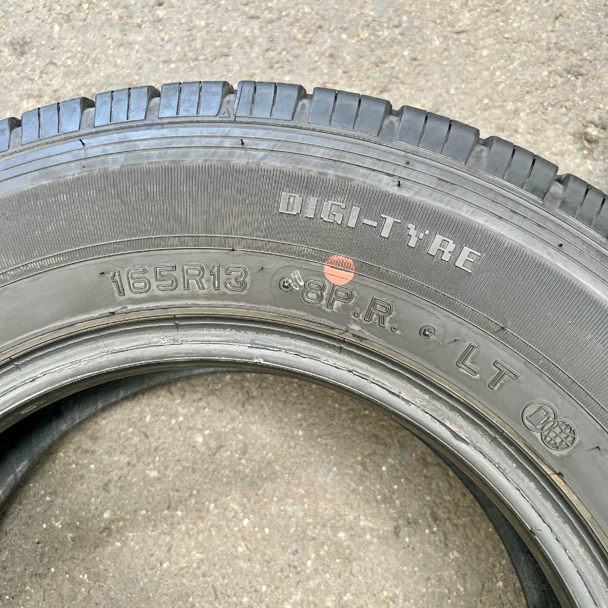 タイヤ2本セット　DUNLOP ENASAVE VAN01(ダンロップ エナセーブ バン01)　165R13 8P.R. LT　2023年製　4ミリ_画像6