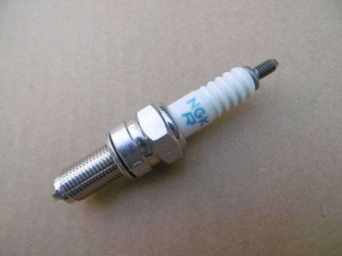 ■新品 スパークプラグ Spark Plug■NGK エヌジーケー 日本特殊陶業■CR7E 4578_画像2