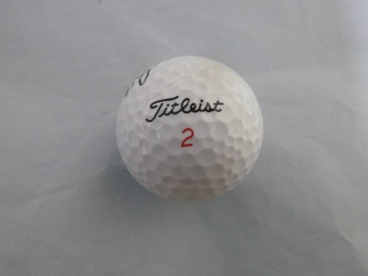 女子プロゴルフ 河村来未プロ 直筆サイン入りボール　TITLEIST製 激レア品 現品限り ラスト１品！JLPGA_画像2