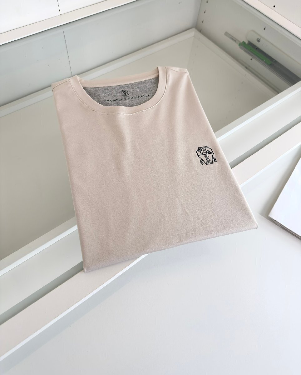 ブルネロクチネリ　BRUNELLO CUCINELLI メンズ　Tシャツ　刺繍ロゴ　背中文字　シンプル　半袖　M-3XL　サイズ選択可能 b670_画像4