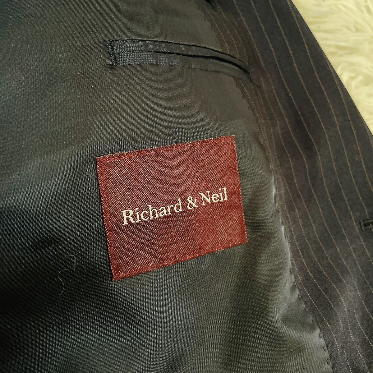 【美品】Richard & Neil ビジネススーツ　ストライプ柄　ネイビー_画像5