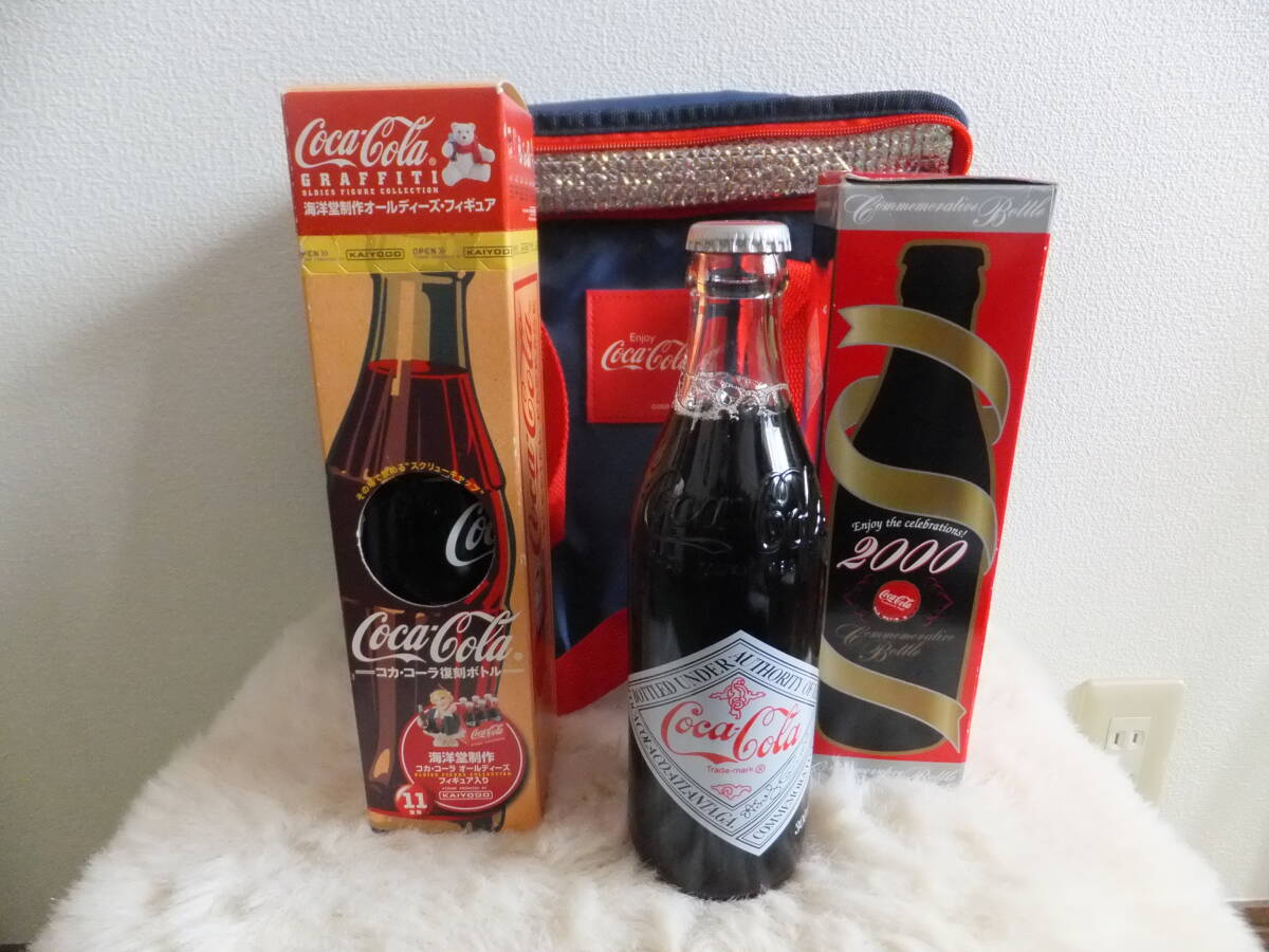 ☆"★Coca-Cola コカ・コーラ 《ノベルティグッズ 保冷バック+2000年ボトル箱入＋復刻ボトル》 ☆"★の画像2