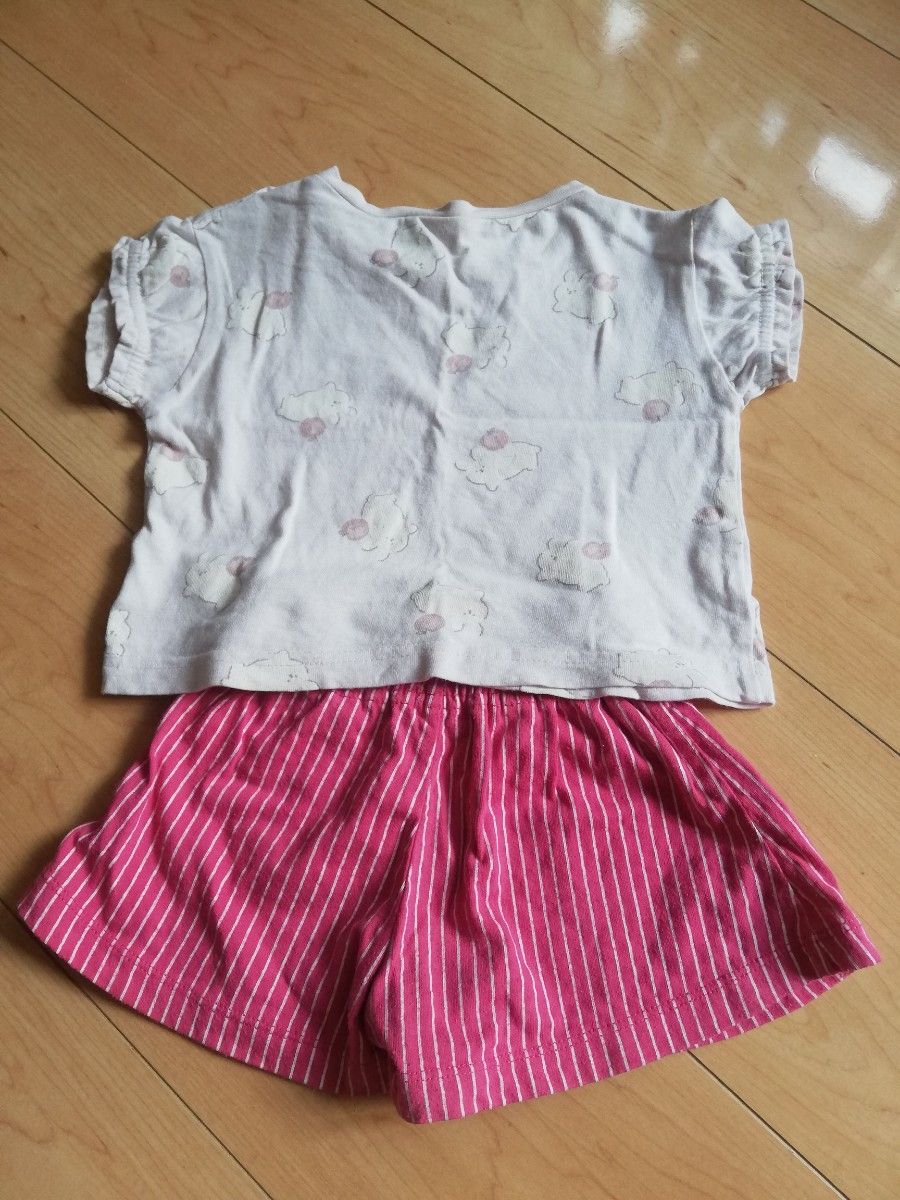 ★９★ベビー　キッズ　女の子　赤ちゃん本舗　ウサギ半袖Tシャツ　ピンクストライプハーフパンツ　上下セット