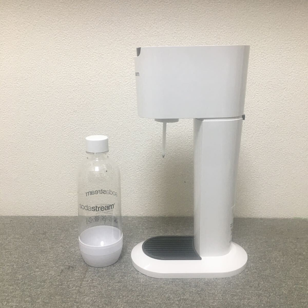 炭酸水メーカー sodastream ソーダストリーム 本体 ボトル_画像2